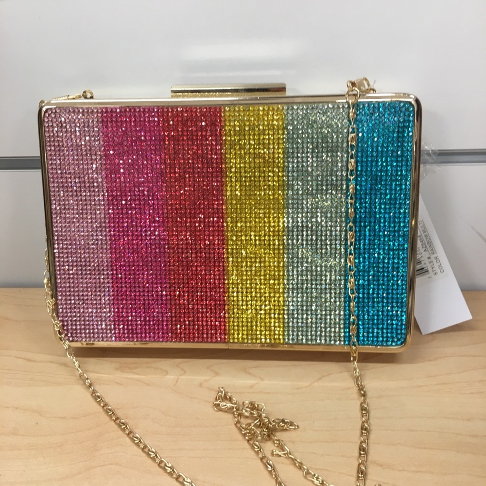 ❤️💚💙Rainbow glass Beaded Clutch by Alessia💙💛🧡